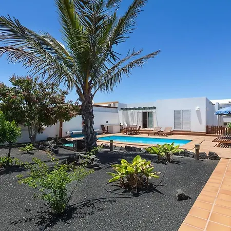 Mango I Playa Blanca (Lanzarote)